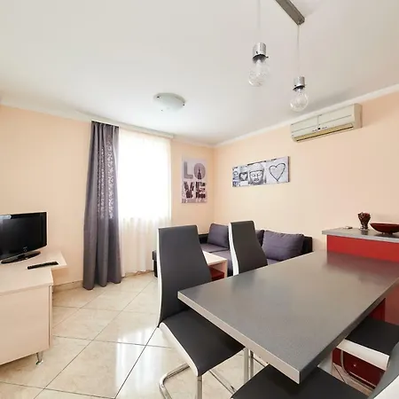 Apartmán Moela 23 & 24 *